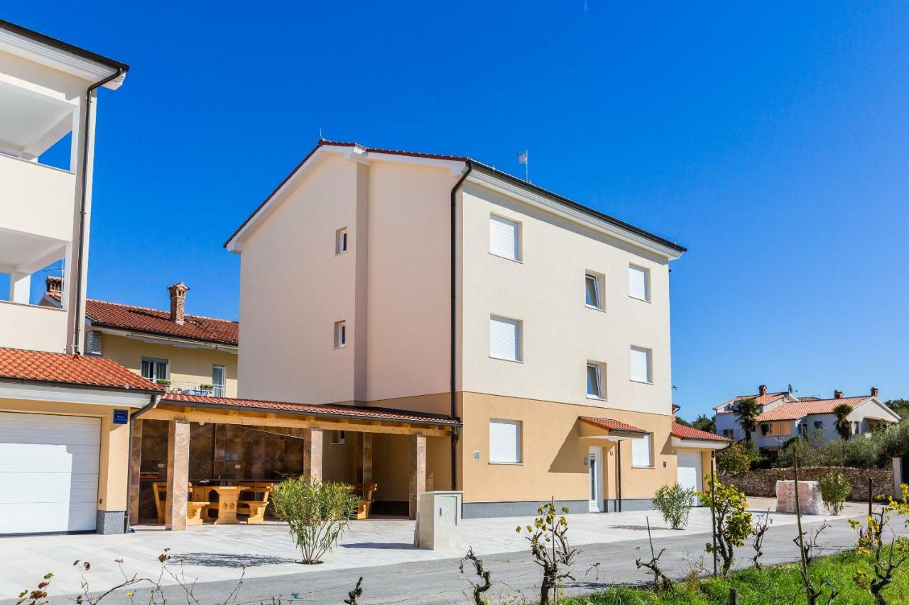 Hotel Dragan K3 à Medulin Extérieur photo