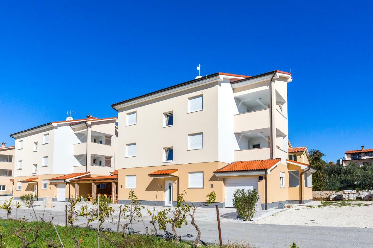 Hotel Dragan K3 à Medulin Extérieur photo