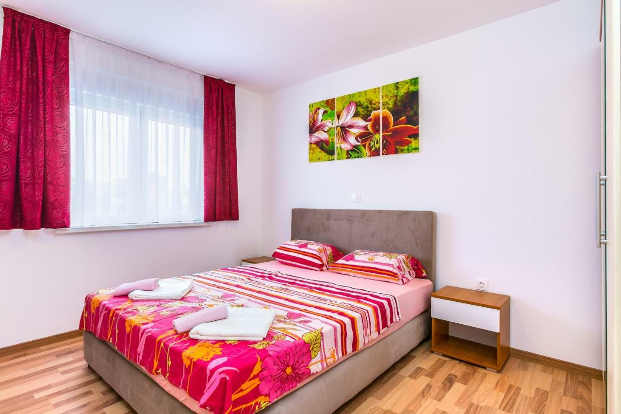 Hotel Dragan K3 à Medulin Extérieur photo