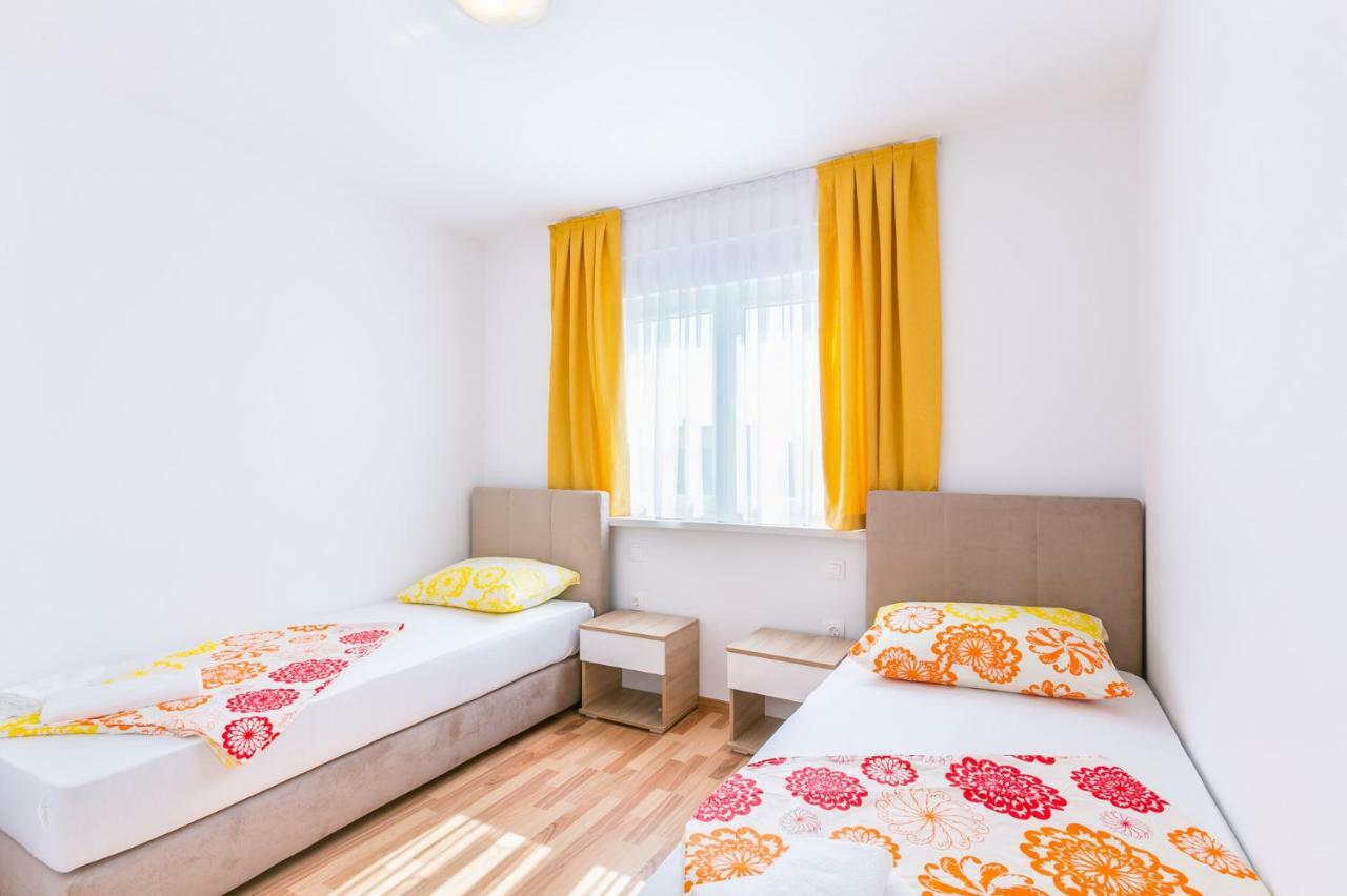 Hotel Dragan K3 à Medulin Extérieur photo